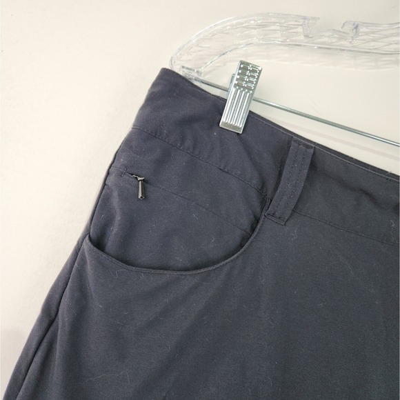 Cabela's Women's sz 14 Dark Blue Skirt Skorts Shorts Pockets Active Sporty - Picture 3 of 9